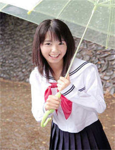 乡村老尸